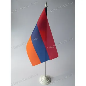 Прапор Вірменії на підставці Прапор Вірменії на підставці