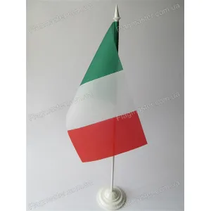 Прапор Італії на підставці