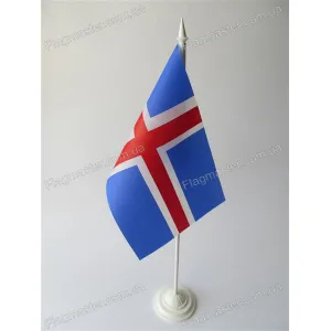 Прапор Ісландії на підставці