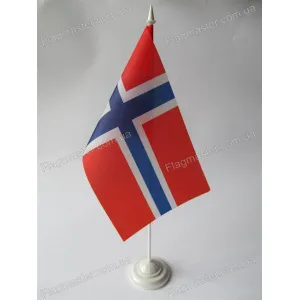 Прапор Норвегії на підставці