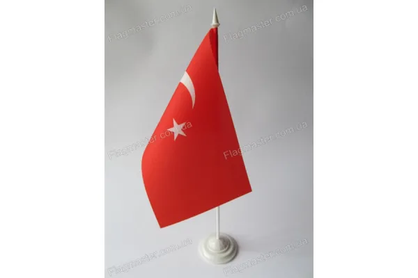 Прапор Туреччини на підставці