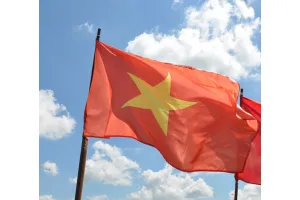 Прапор В'єтнаму