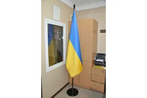 Прапор на замовлення 180х120 см кабінетний сатен купольний з бахромою